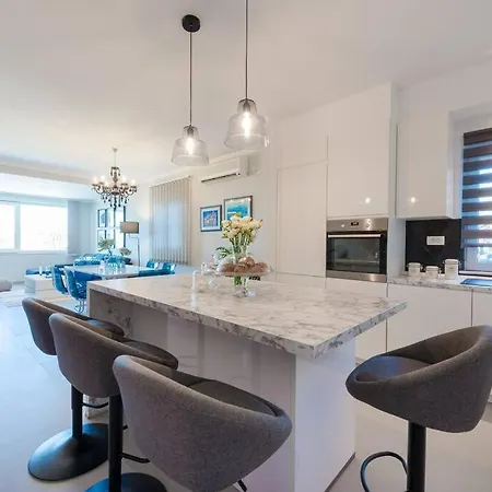 Apartman Lovely Lucia's House *