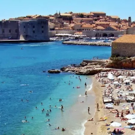 Lovely Lucia's House דוברובניק