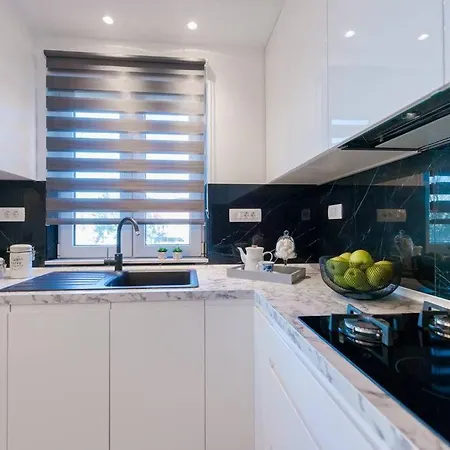 Διαμέρισμα Lovely Lucia's House *