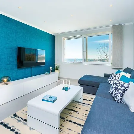 Lovely Lucia's House Apartment *