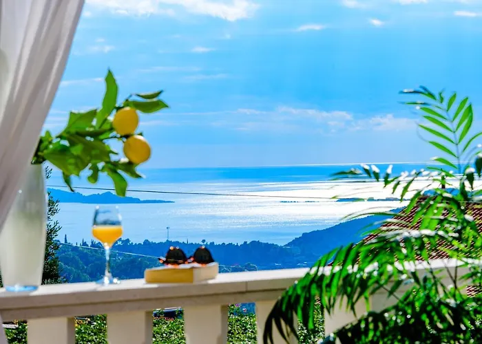 公寓 Lovely Lucia's House