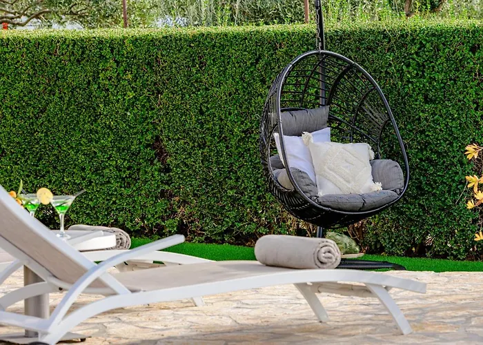 Lovely Lucia's House *